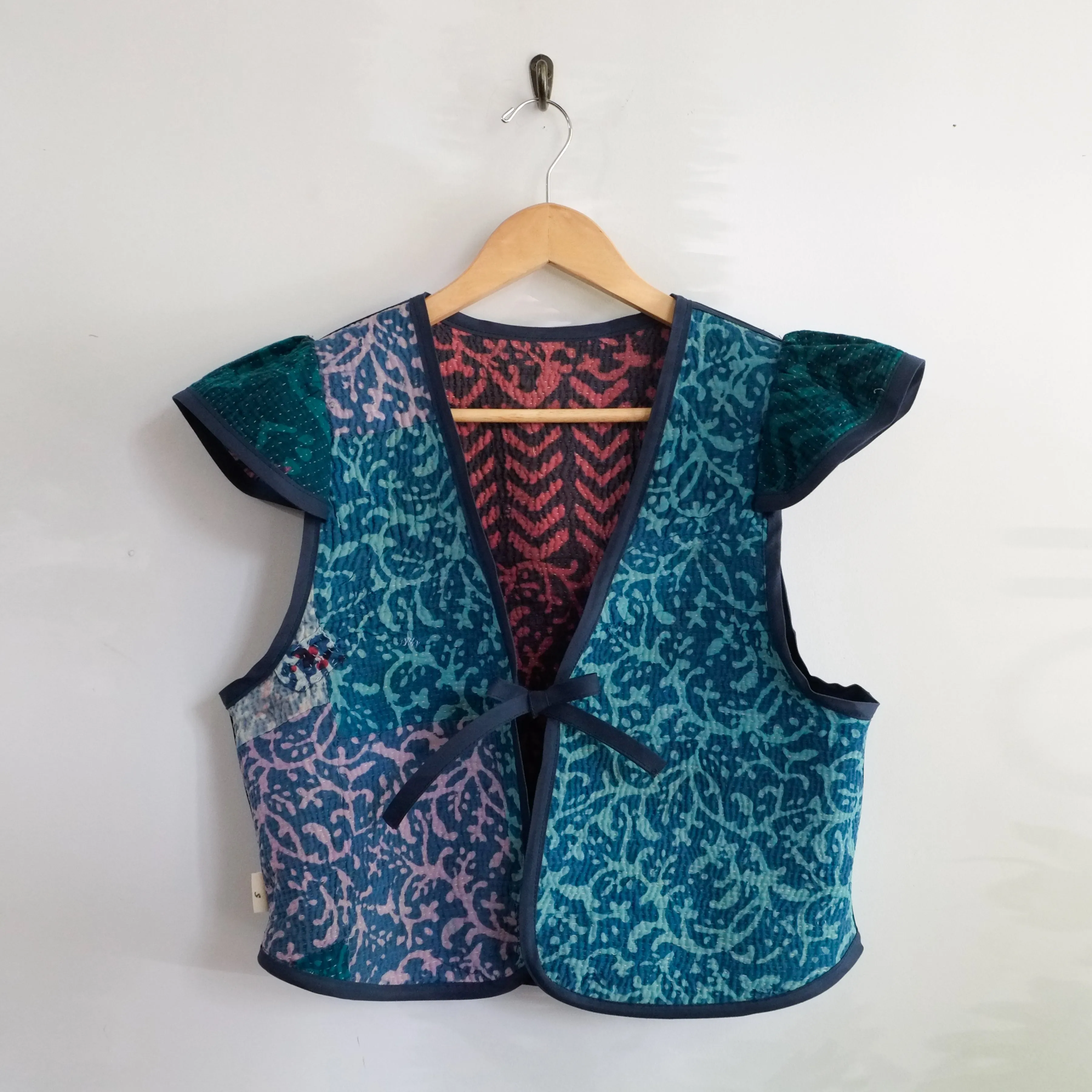 Amelia Flutter Sleeve Vest Warm Magenta and Purple S013